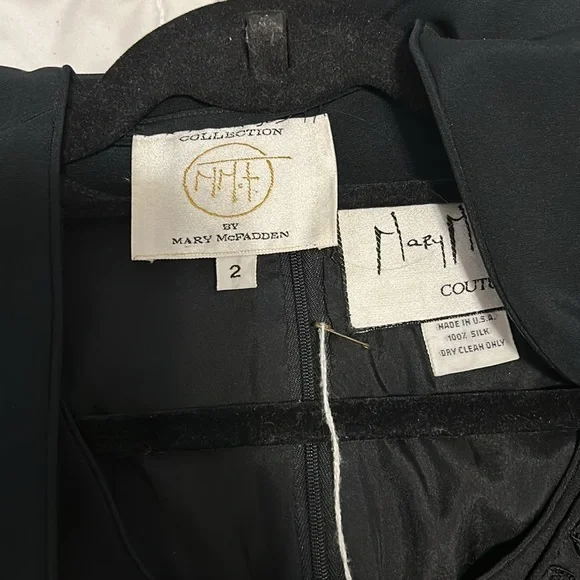 MARY McFADDEN DRESS SIZE  2 COLOR BLACK  100 0/0 SILK - Picture 11 of 11